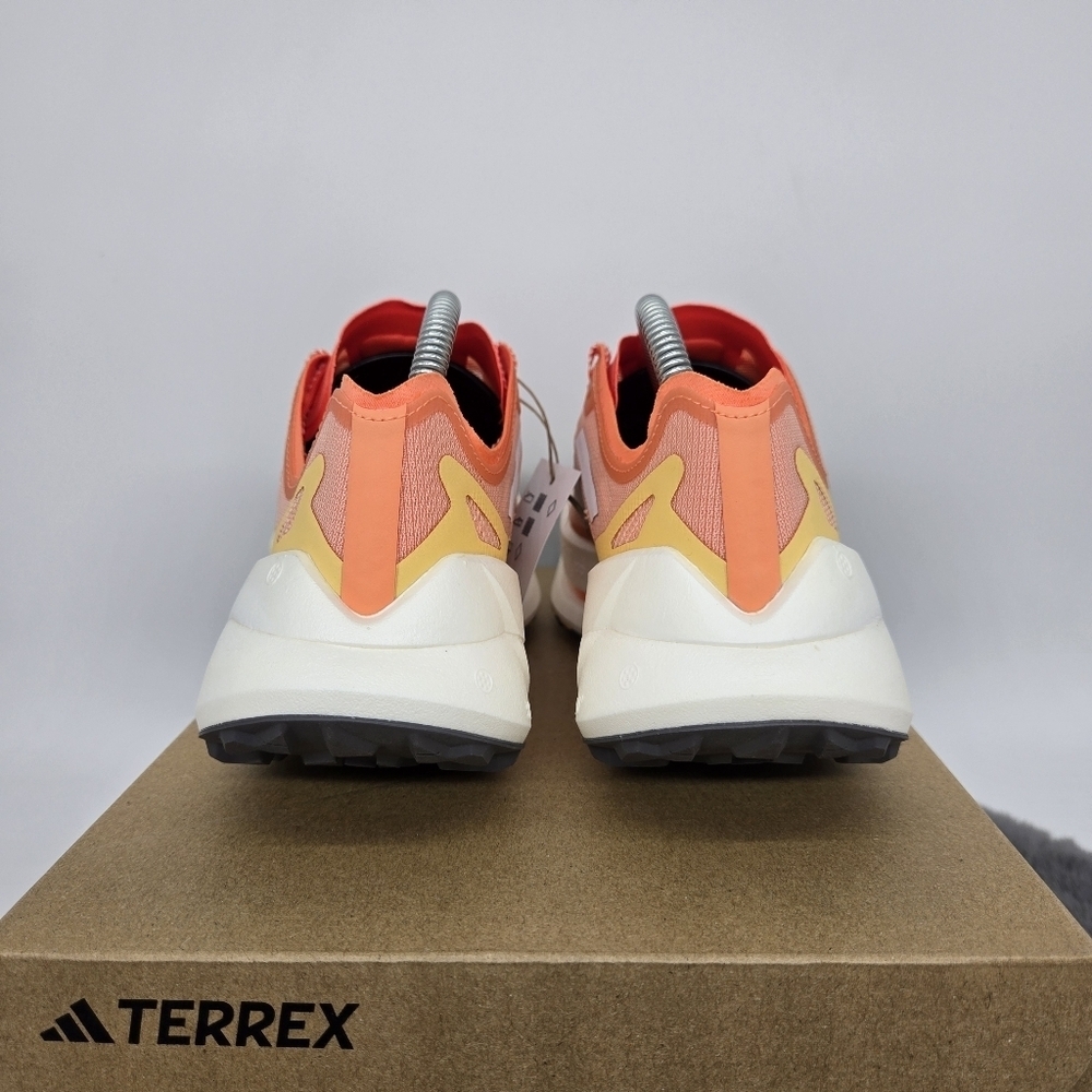 adidas Terrex Agravic Speed Ultra Women’s Trail Running Shoes – Size 7 New - Picture 4 of 8